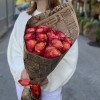15 красно-желтых роз Боргат